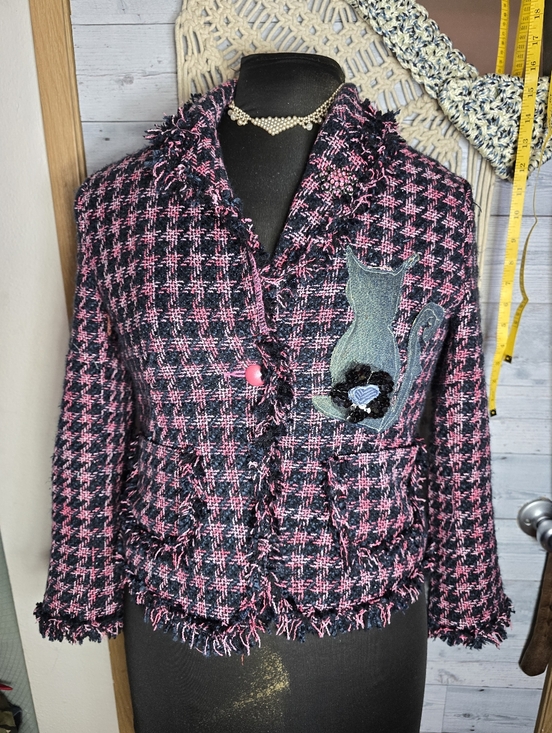 SilkLand Jackets & Blazers - Pink and Black Whimisgoth Artsy Eclectic Tweed Silk Acrylic Jacket Cat Applique
